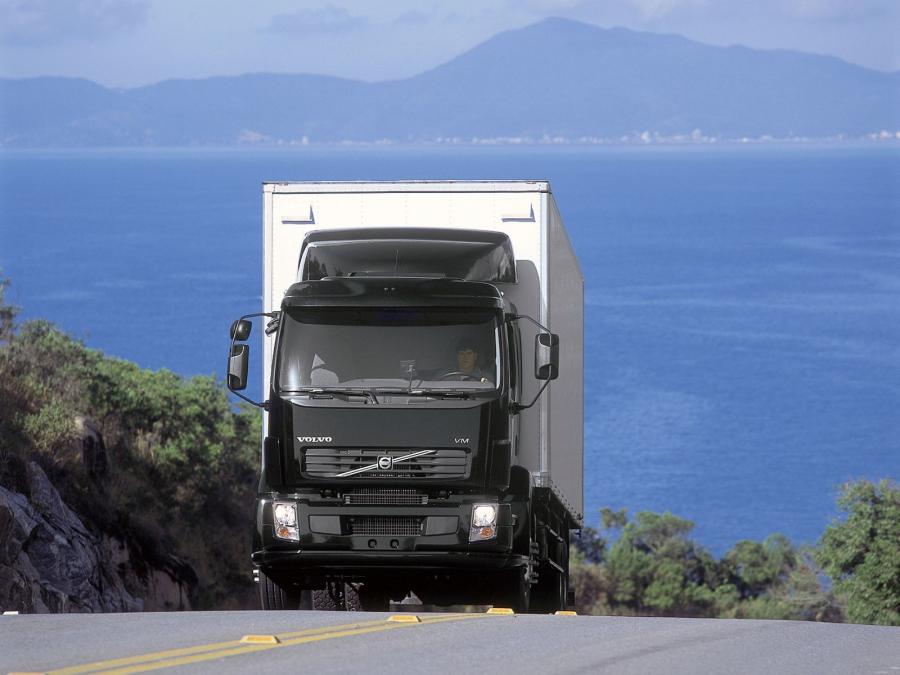  Volvo VM 260 6x4 2003 года  (фото 6 из 18)